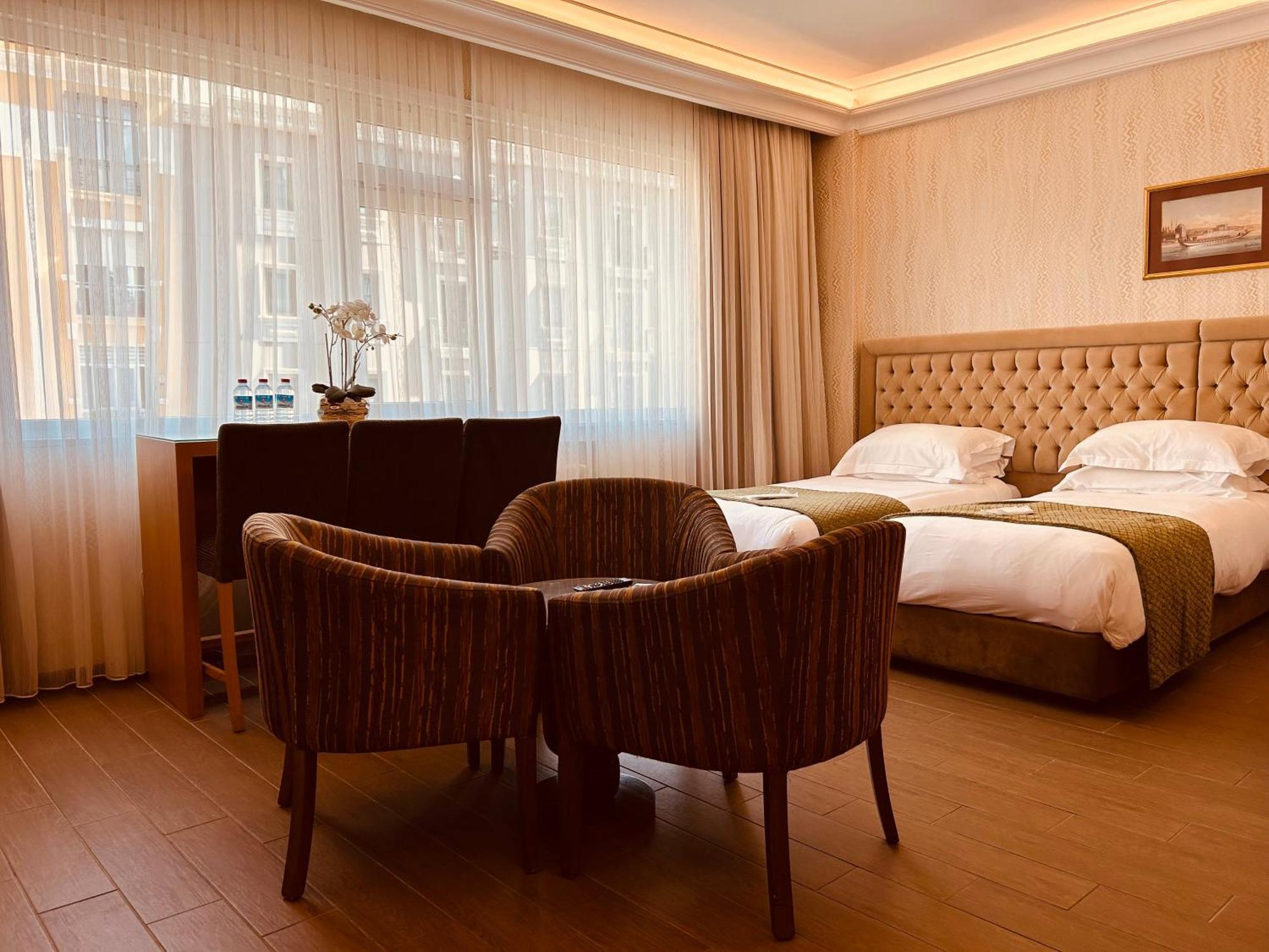 Lily Rooms Истанбул Екстериор снимка