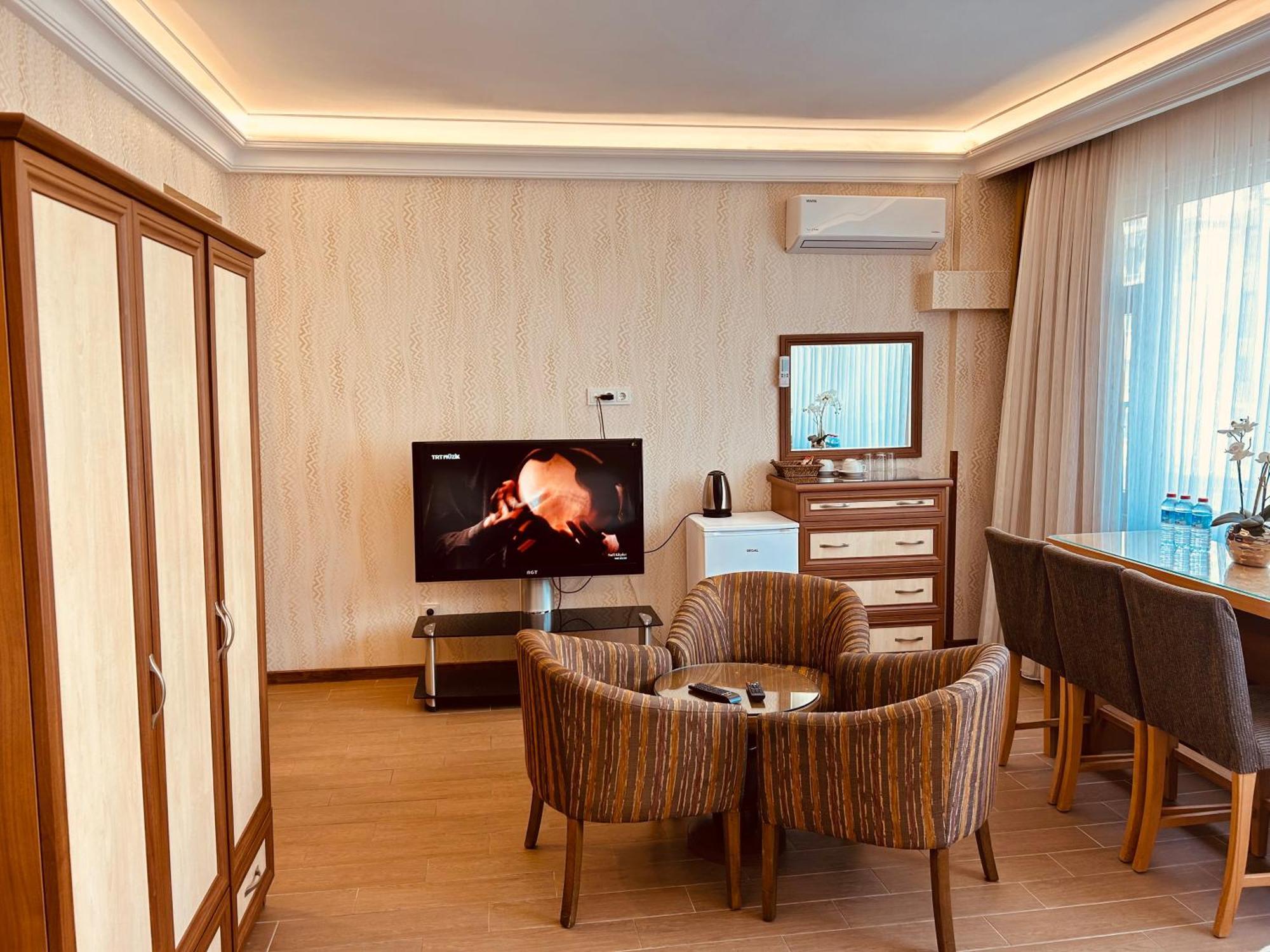 Lily Rooms Истанбул Екстериор снимка