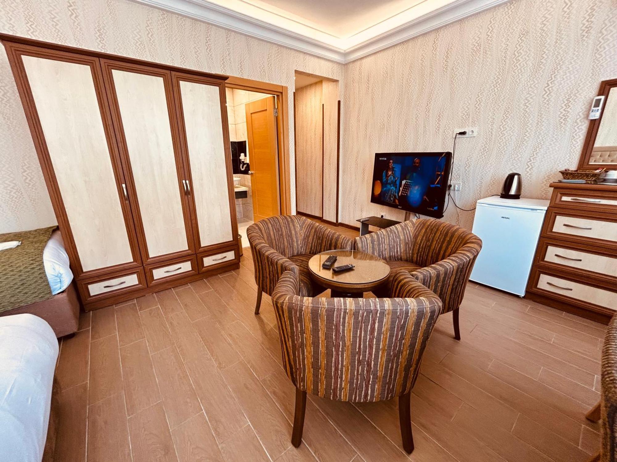 Lily Rooms Истанбул Екстериор снимка