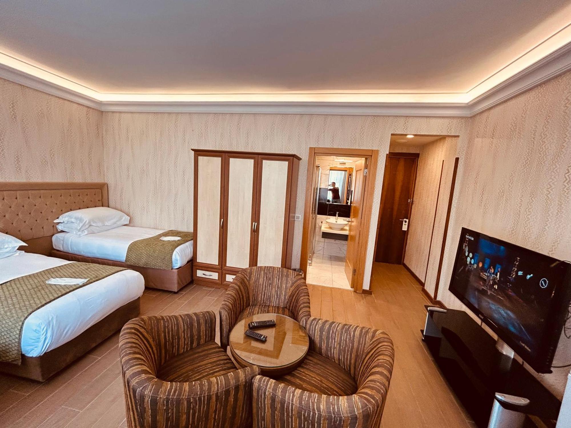 Lily Rooms Истанбул Екстериор снимка