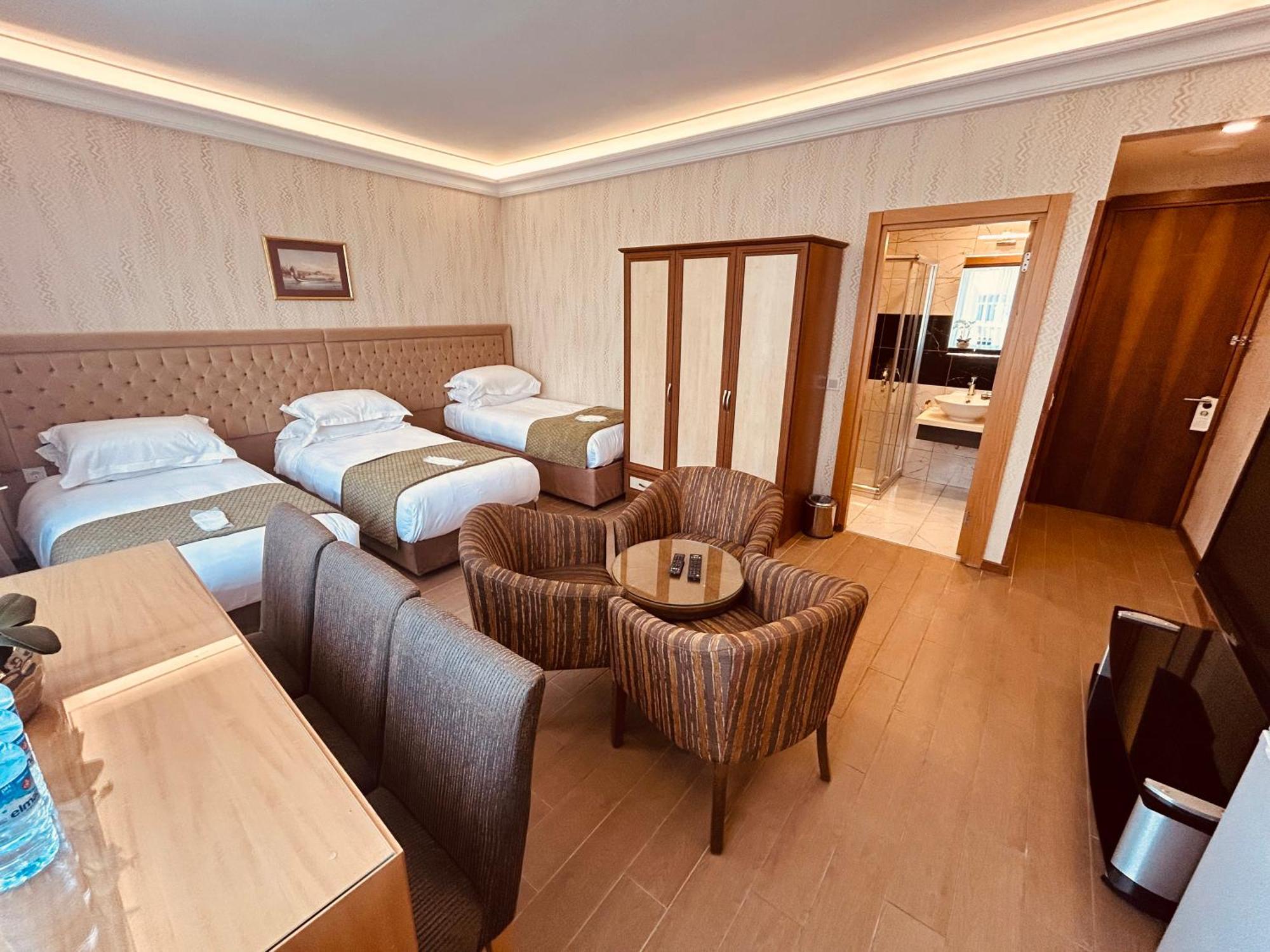 Lily Rooms Истанбул Екстериор снимка
