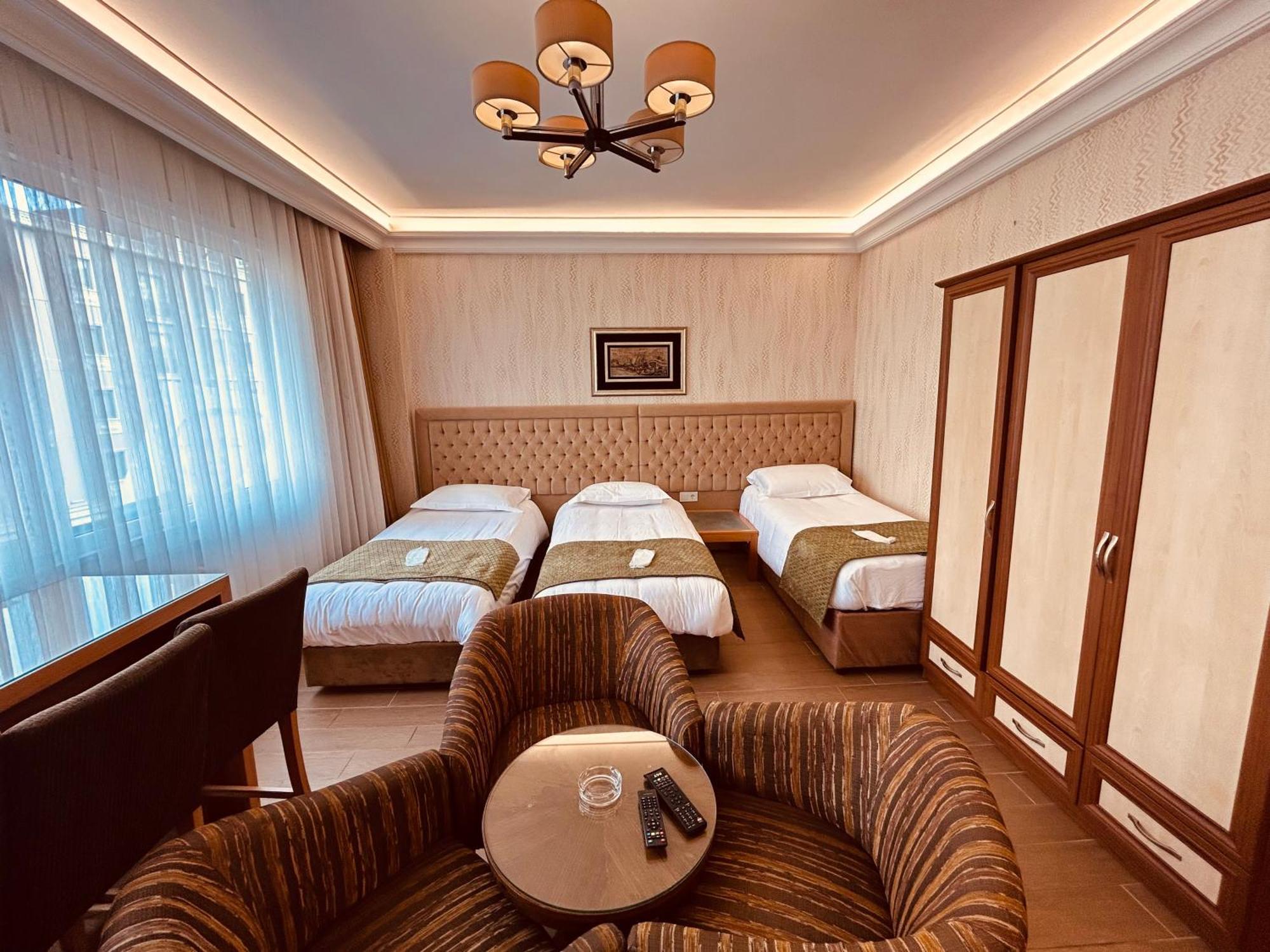 Lily Rooms Истанбул Екстериор снимка