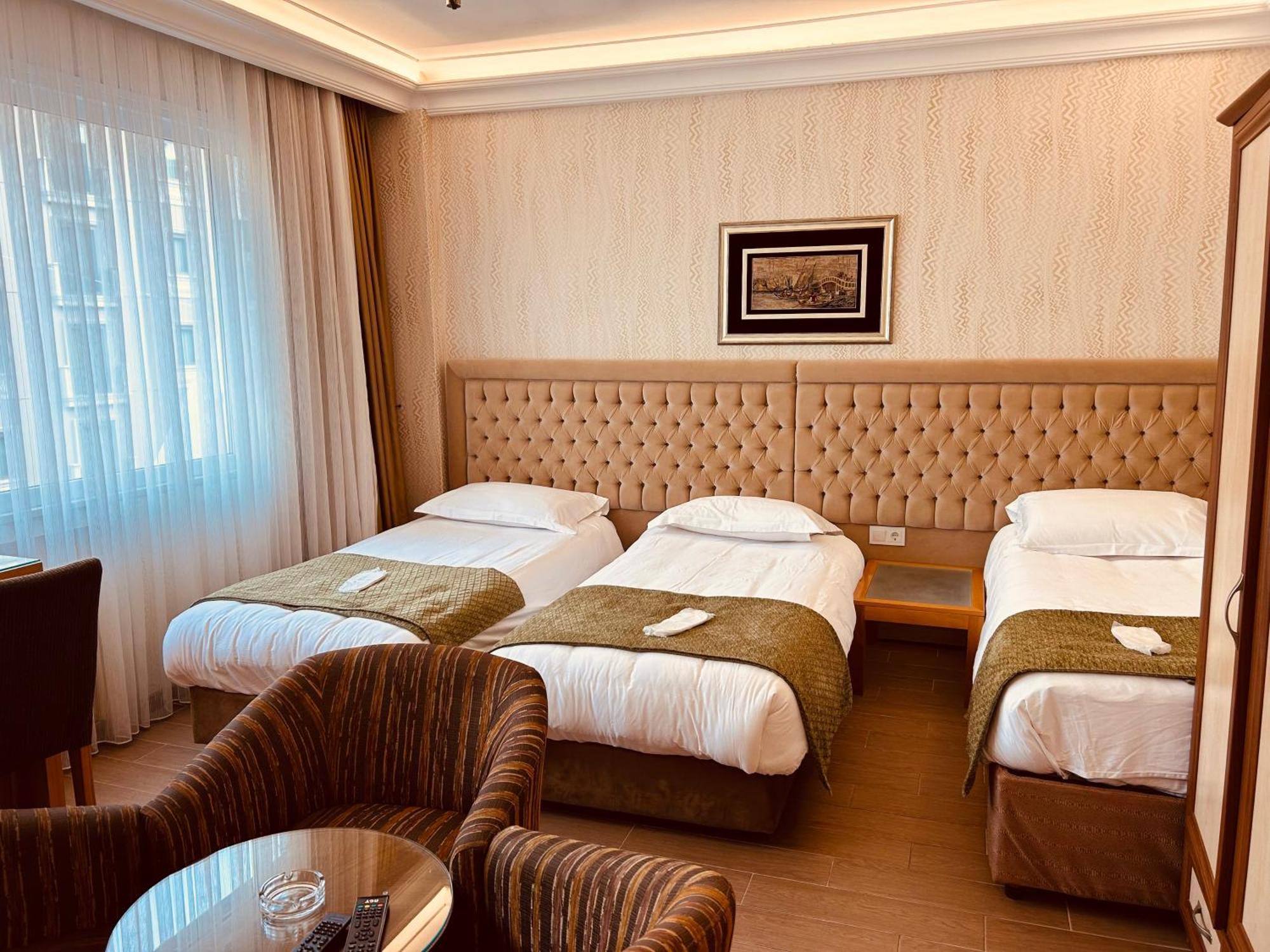 Lily Rooms Истанбул Екстериор снимка